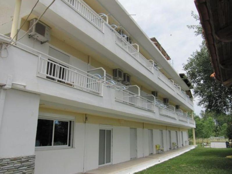 Sun Studios Pieria Paralia Skotinas Exterior foto